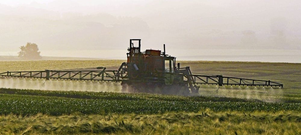 farm-crop-sprayer